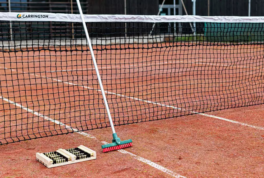 Tennis court cleaning kit
