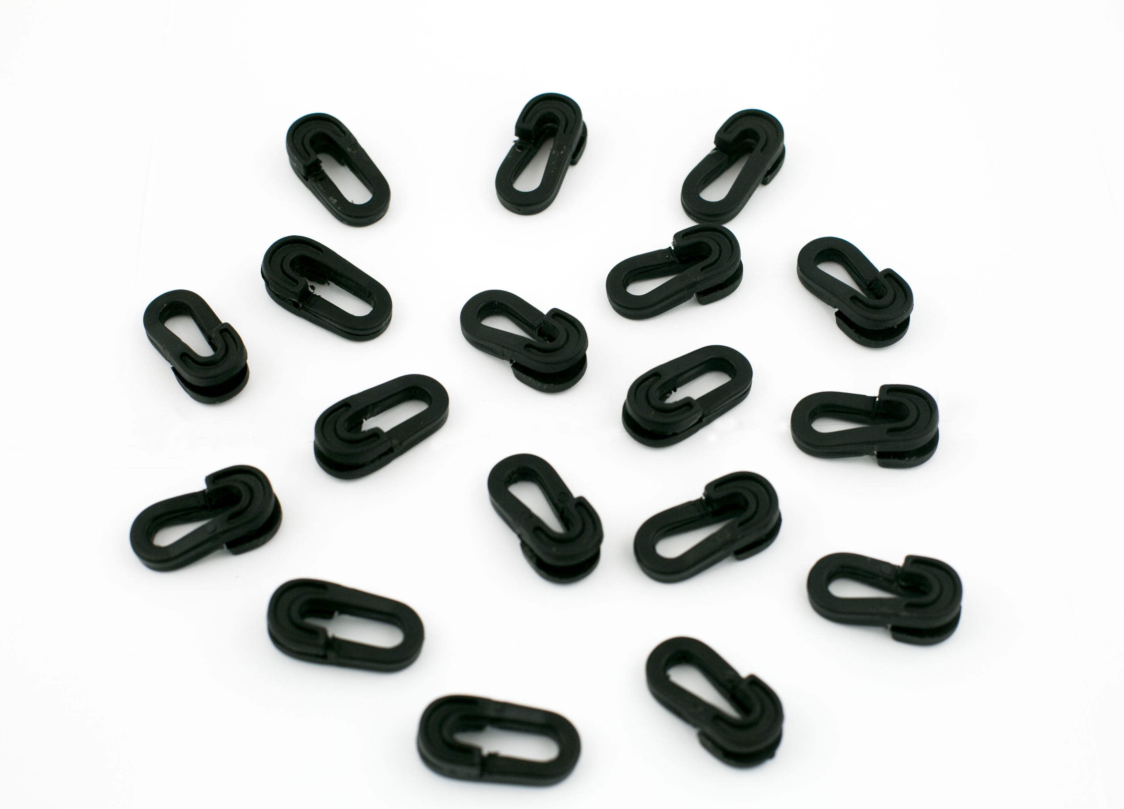 Set of 40 black net clips