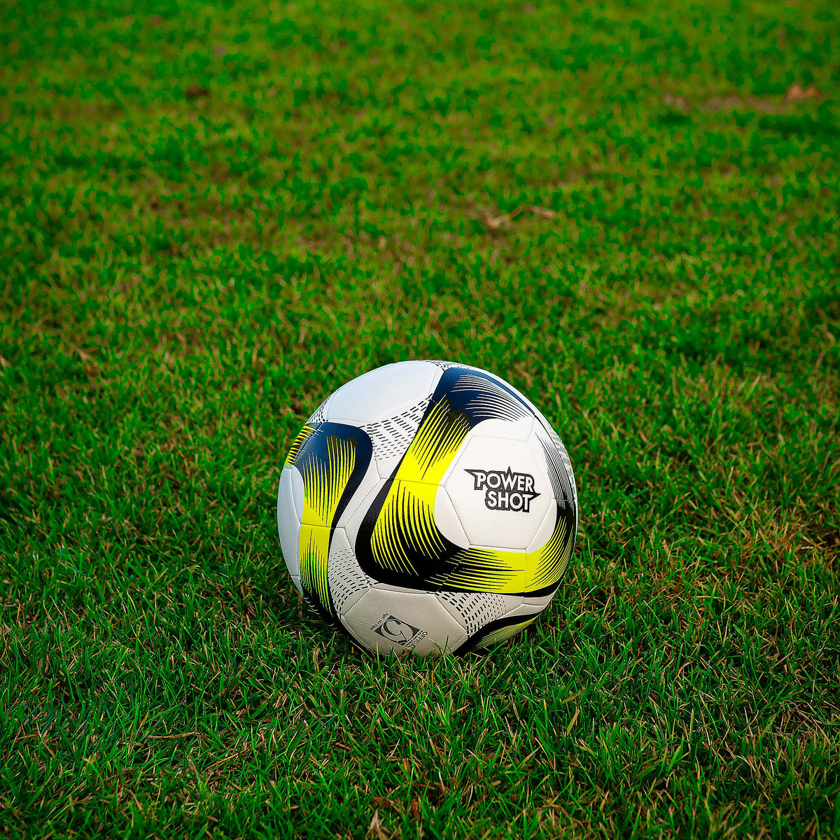 Football yellow and black size 5 - Set of 5 with Pump and Storage Bag Powershot
