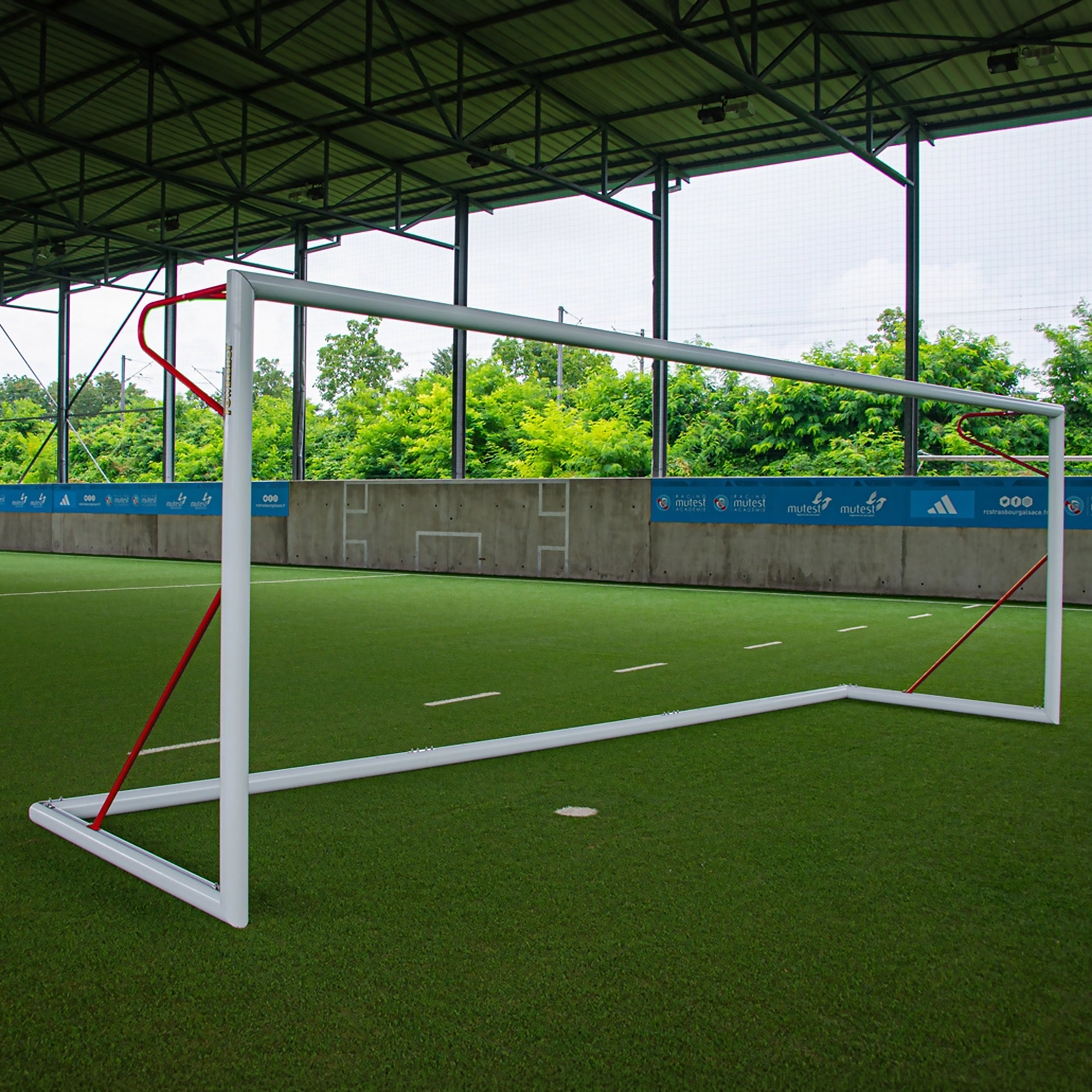 Transportable professional 11-a-side football goal aluminium - 7.32 m x 2.44 m