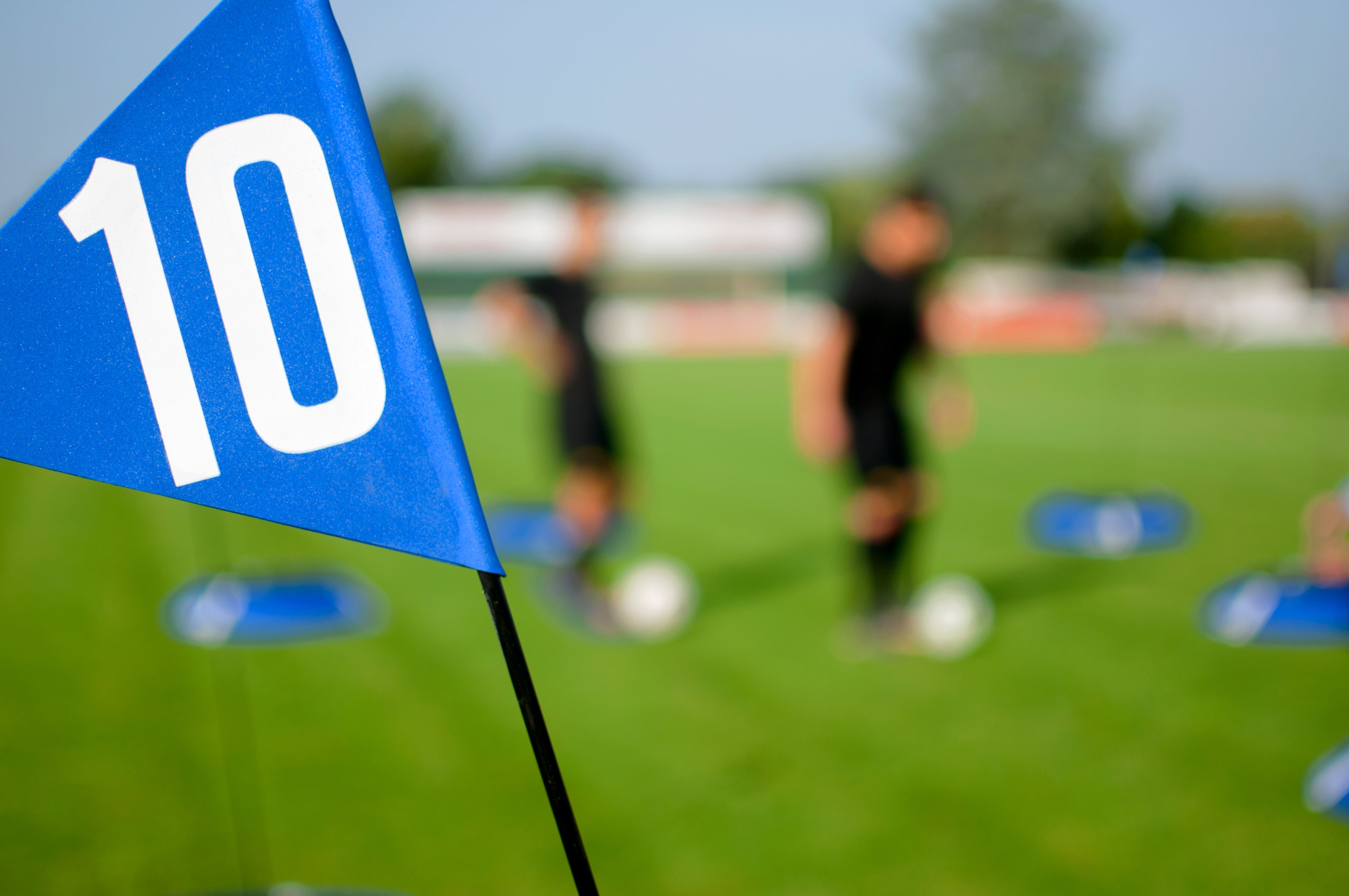 Kit of 10 footgolf targets