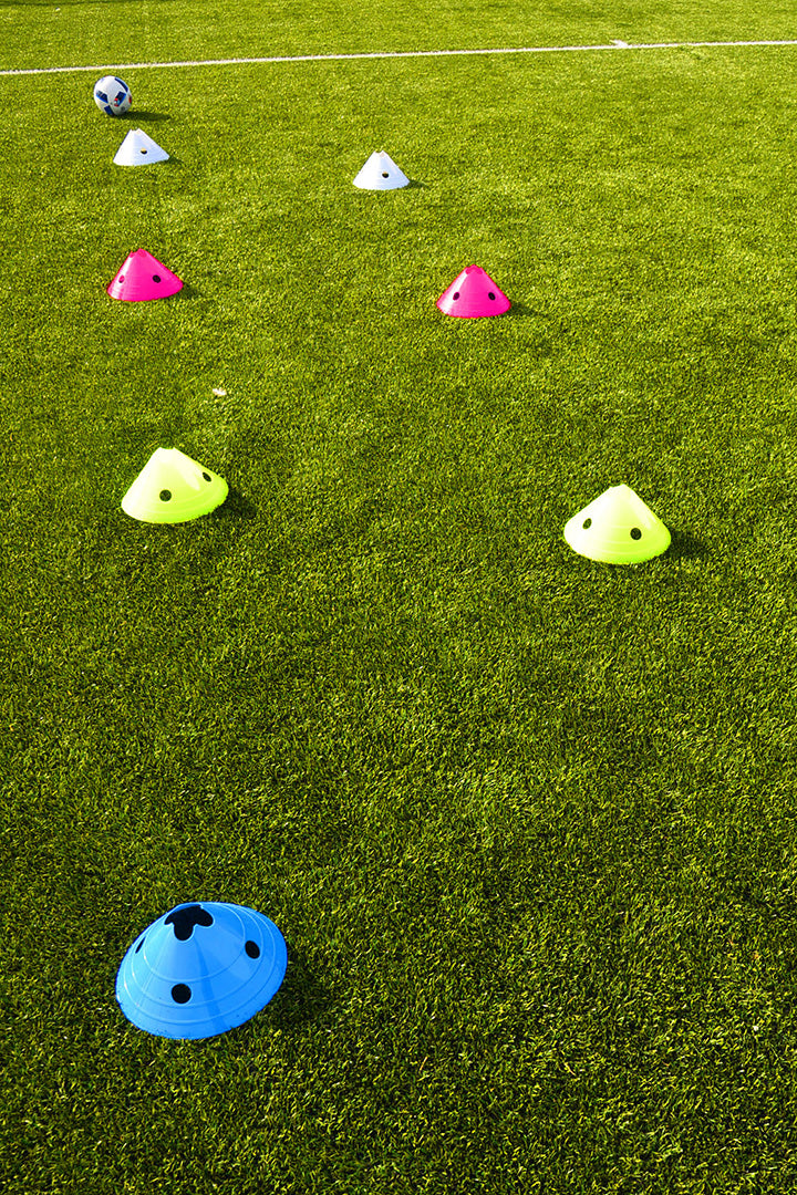 Set of 20 giant boundary cones - 16cm x 30cm with bag