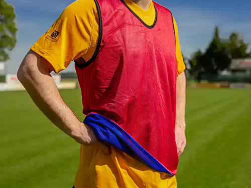 Set of 5 Reversible training bibs