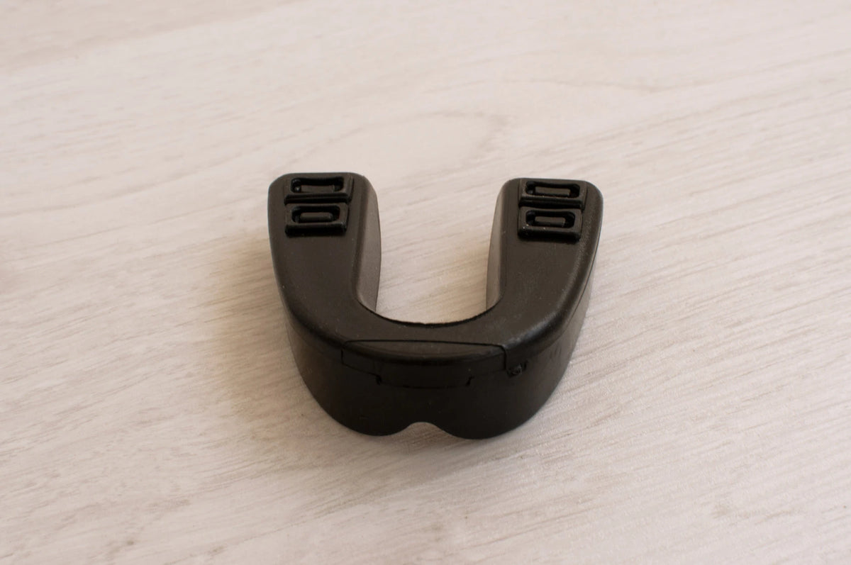 Bitje met etui