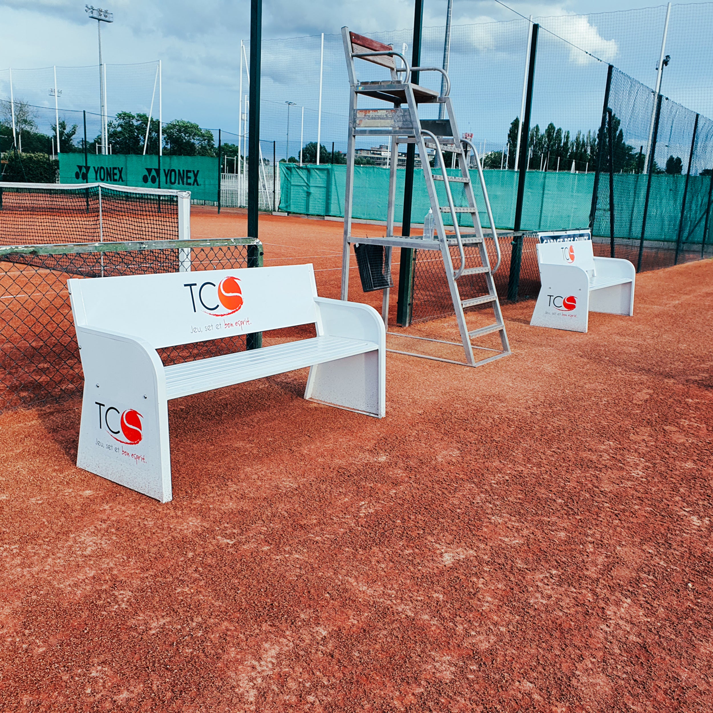 Advertising Tennis Court Bench – Steel
