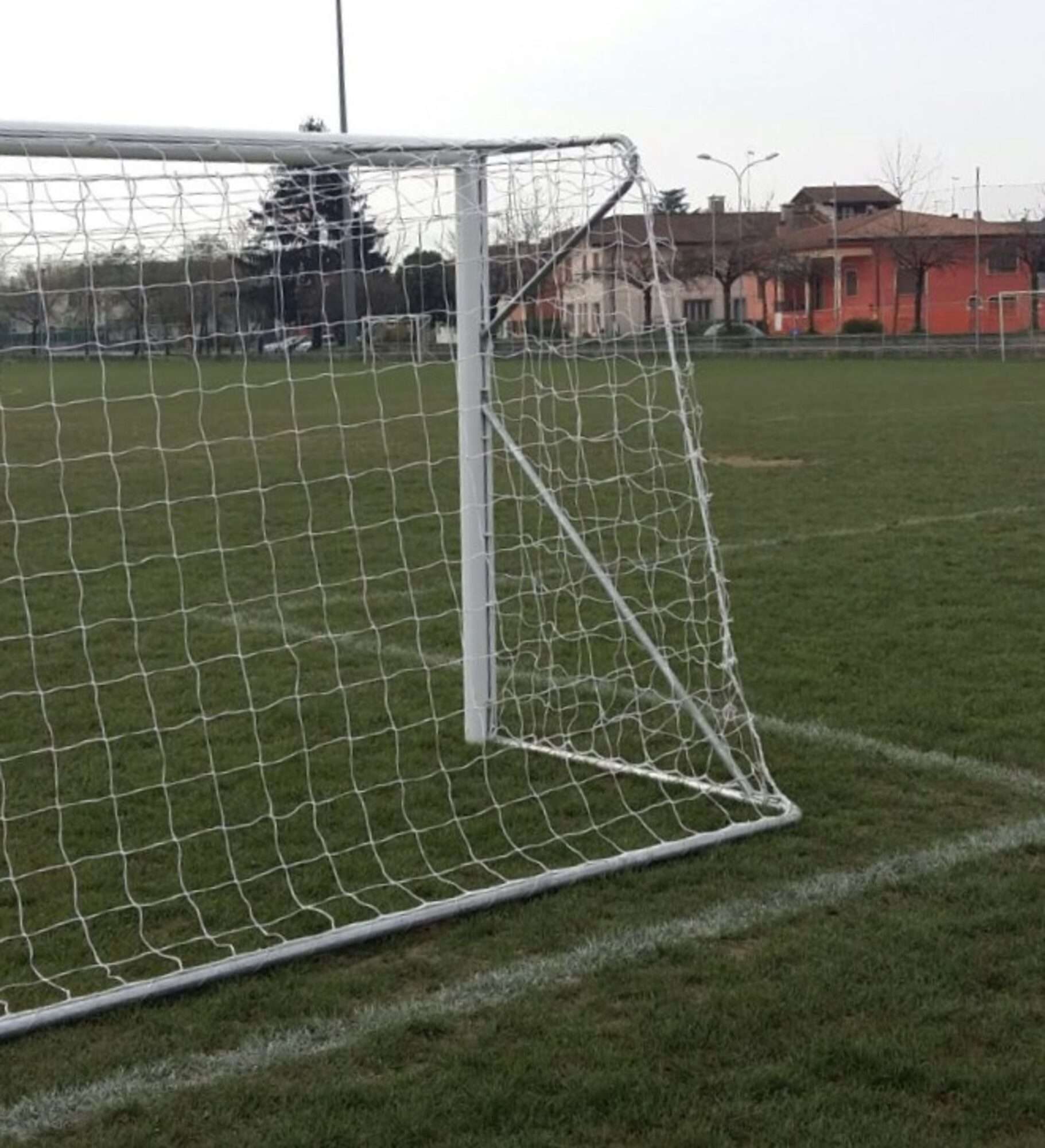 Image du produit : Aluminium 8-a-side soccer goal - 6 x 2.1 m - Choice of colors