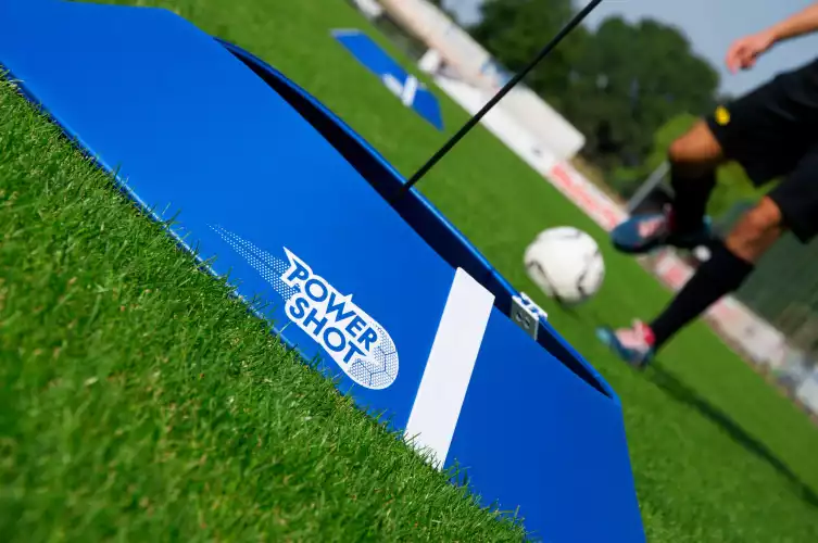 Image du produit : Set of 10 FOOT GOLF targets with bases and flags