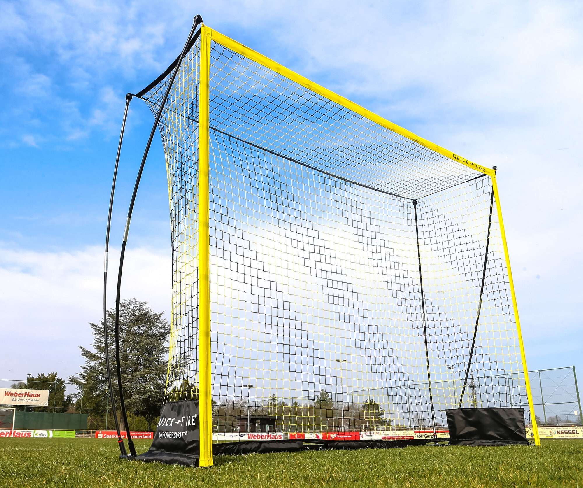 Image du produit : POWERSHOT® QUICKFIRE soccer goal 2.4 x 1.8 m