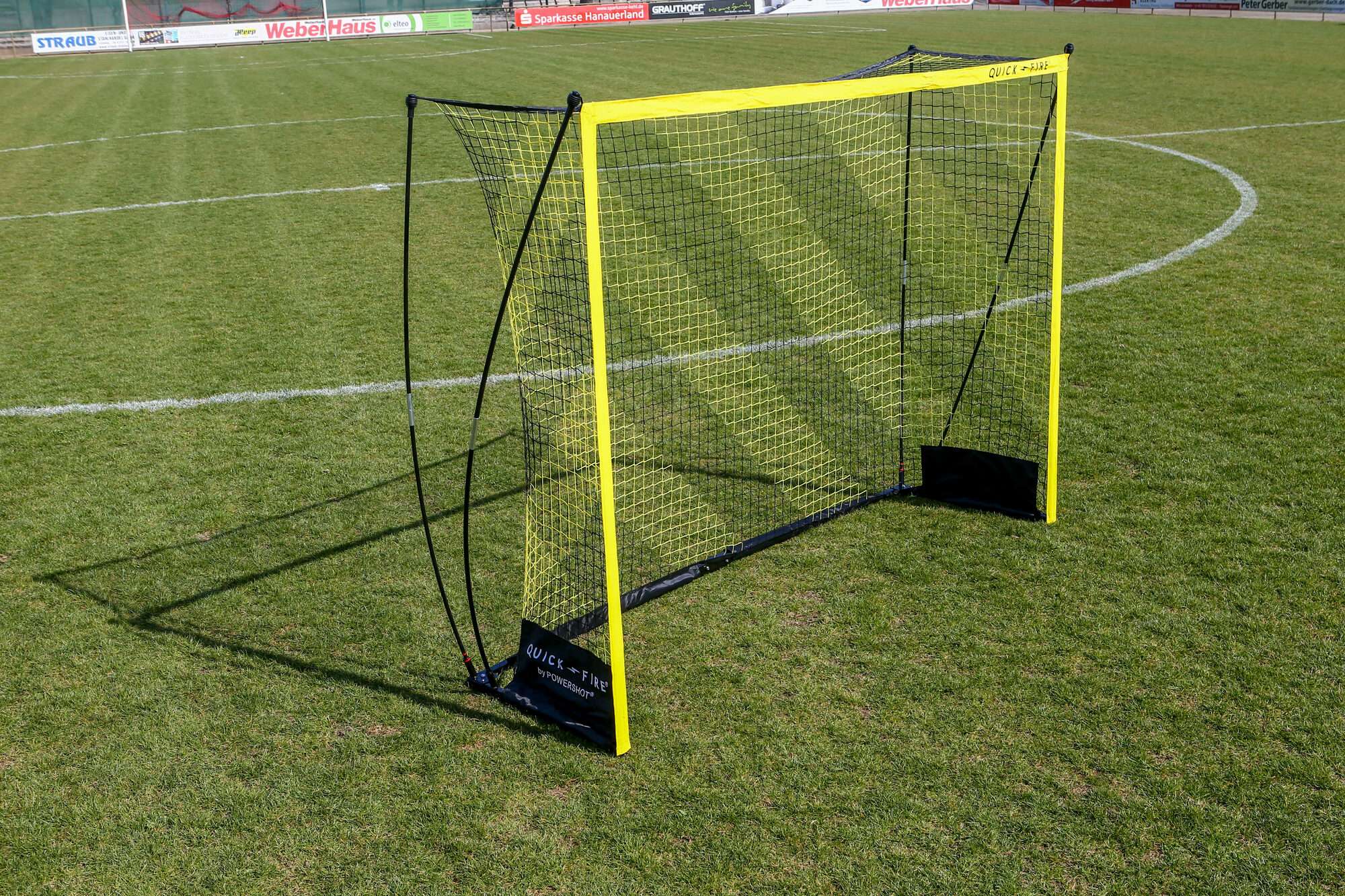 Image du produit : POWERSHOT® QUICK FIRE FOOTBALL GOAL (3 x 2 m)