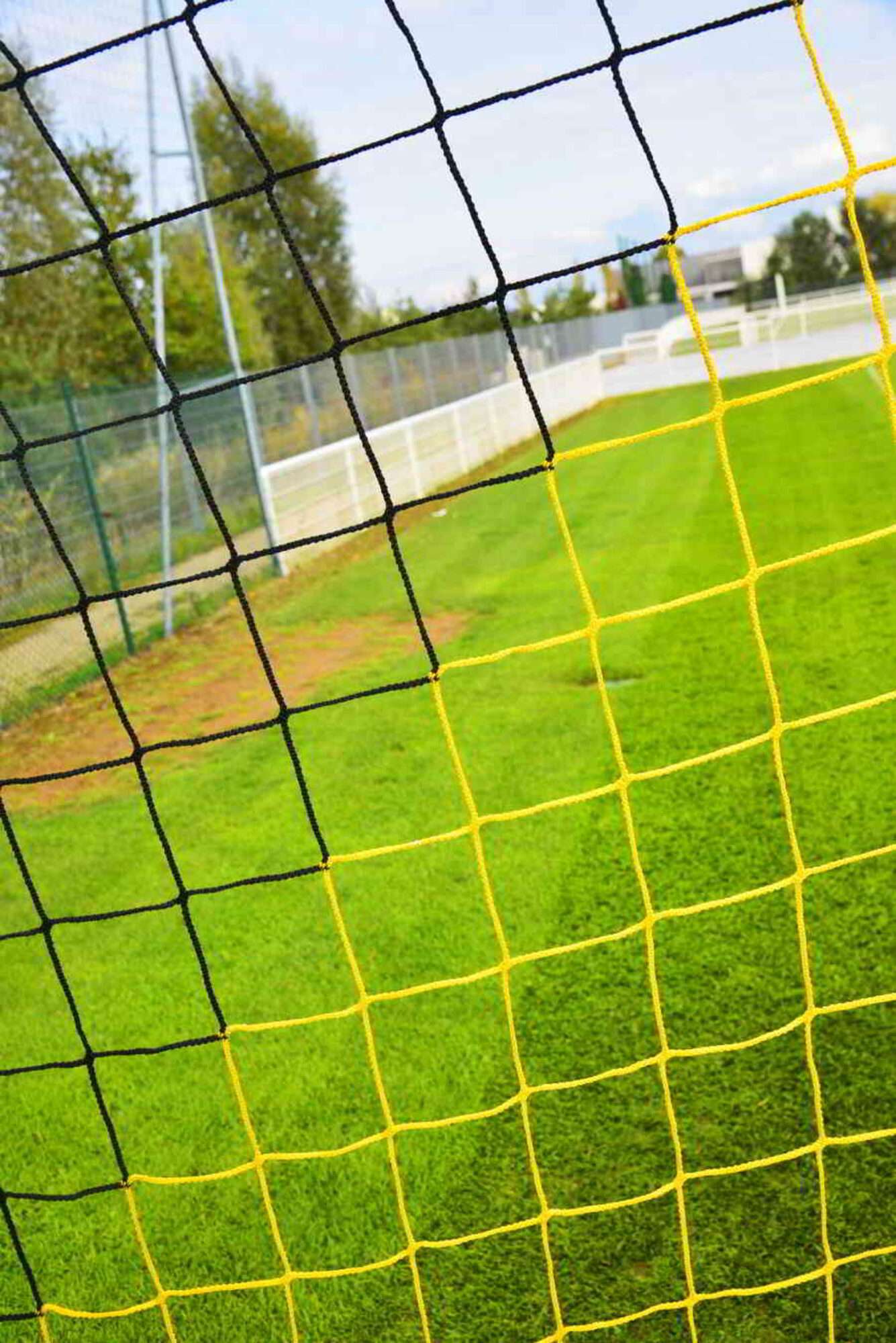Image du produit : Stadium football net in two colours 4mm - Black/Yellow (single)