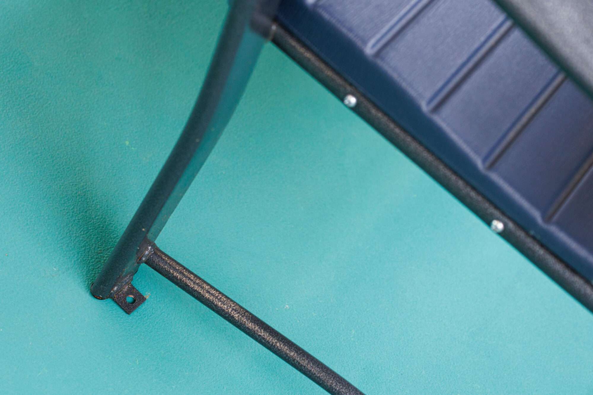 Image du produit : Plastic reinforced with steel indoor outdoor bench 3-man