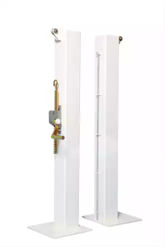 Tennis posts on plates